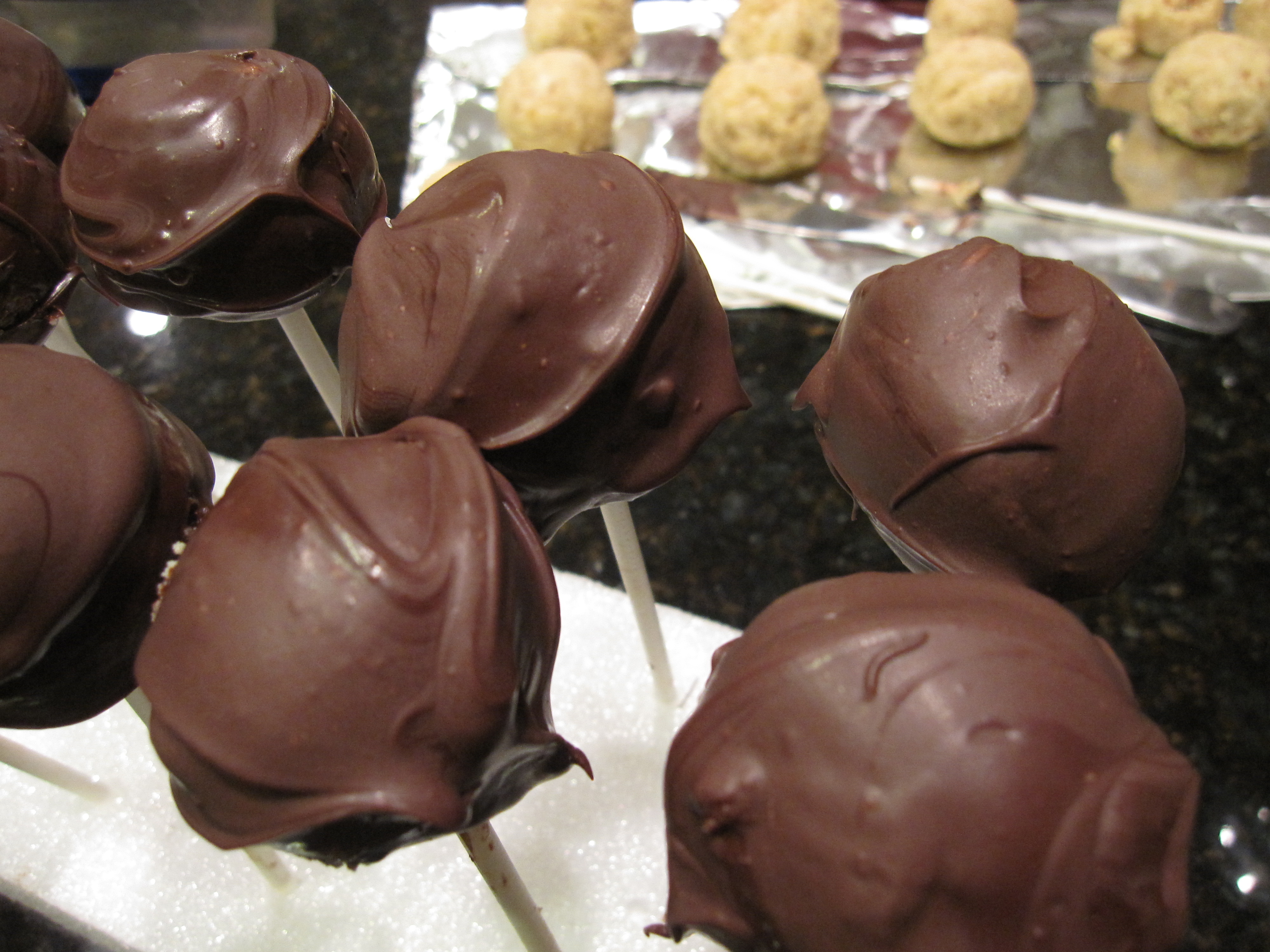 chocolate covered cake pops